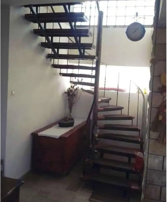House With 3 Bedrooms in Donji Lapac, With Wonderful Mountain View, Pr