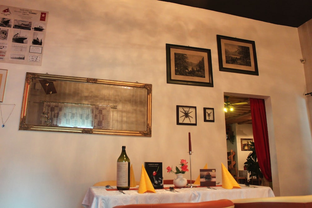Pension und Restaurant Die Burg