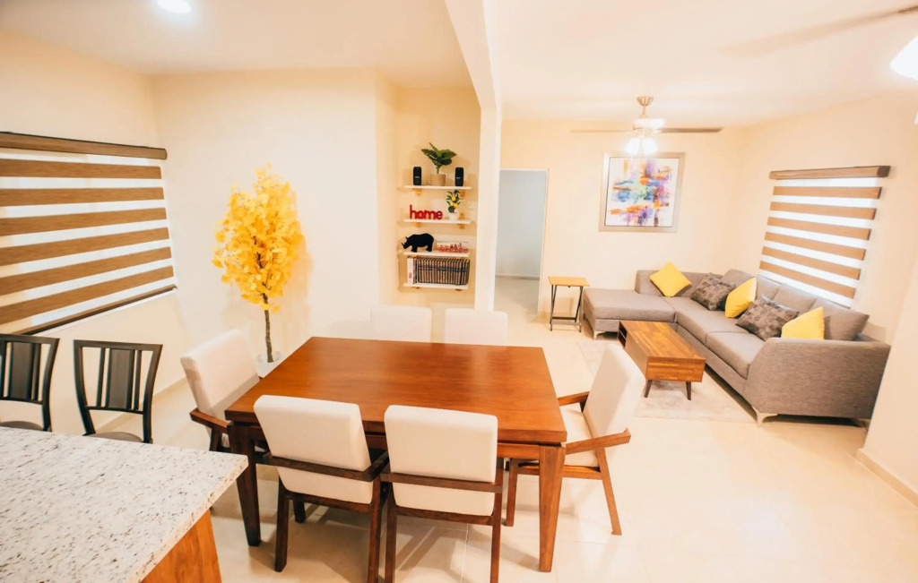Incredible 3 Bedroom Apartment