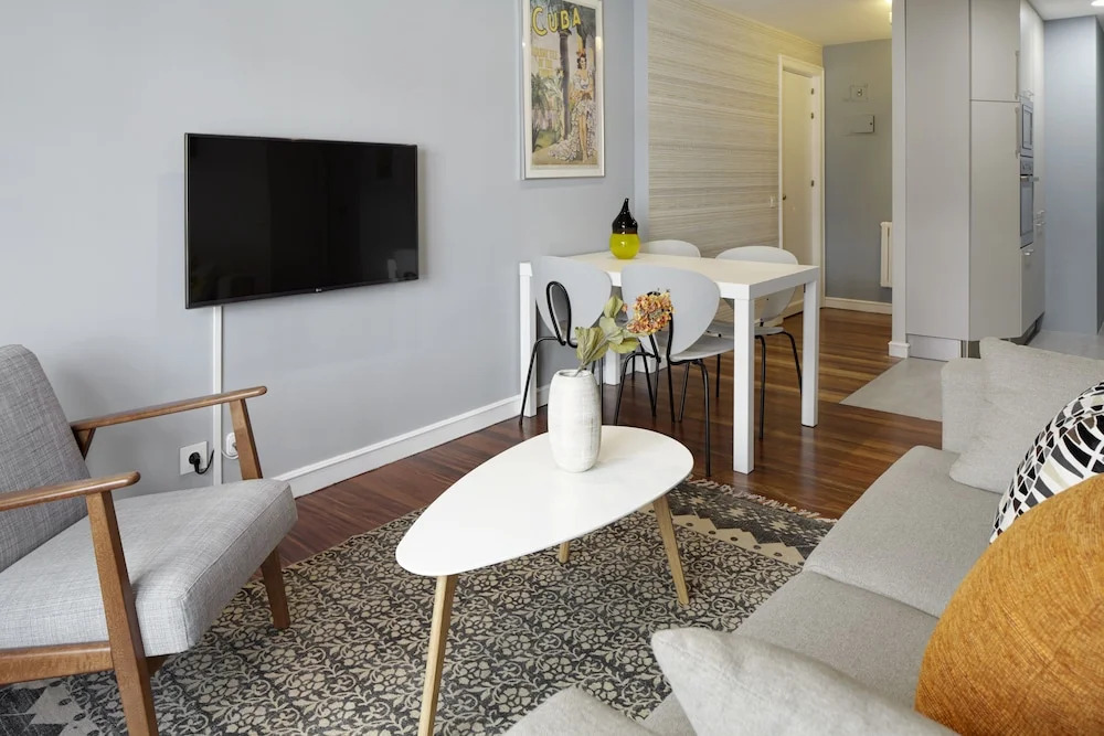 Be Bop by FeelFree Rentals