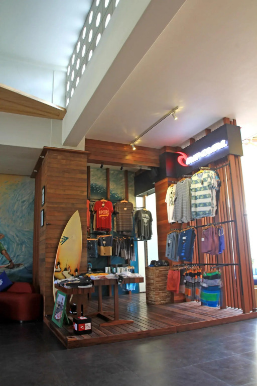 Bliss Surfer Hotel Legian