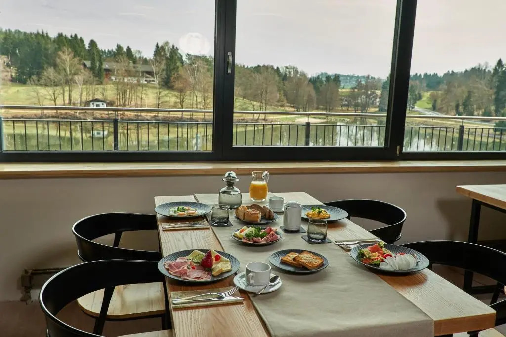 Hotel Dreiburgensee