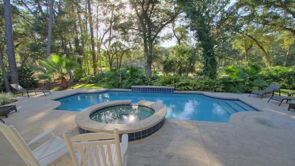 1a Sea Lane 6 Bedroom Home