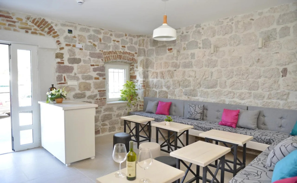 Hostel Pupa