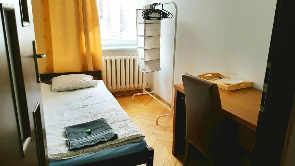 Niebieski Meander Pokoje blisko metra