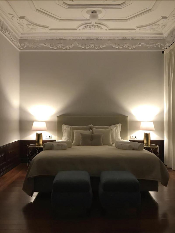 Oryza Guest House& Suites