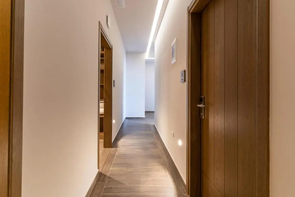 LYDIA suites and rooms