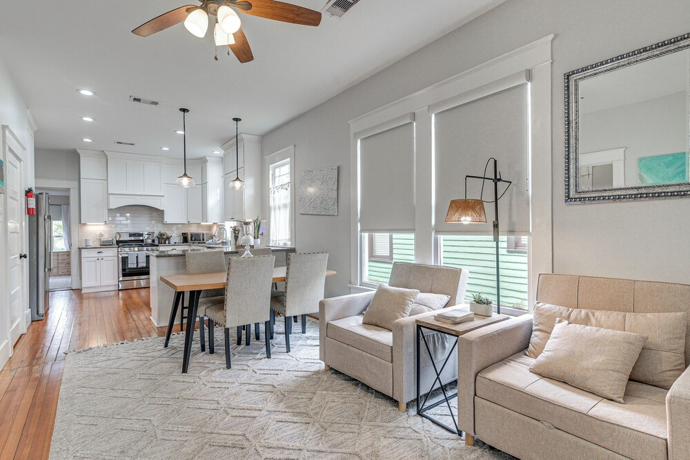 Wellness Suite + Sauna! Galveston Home By Seawall