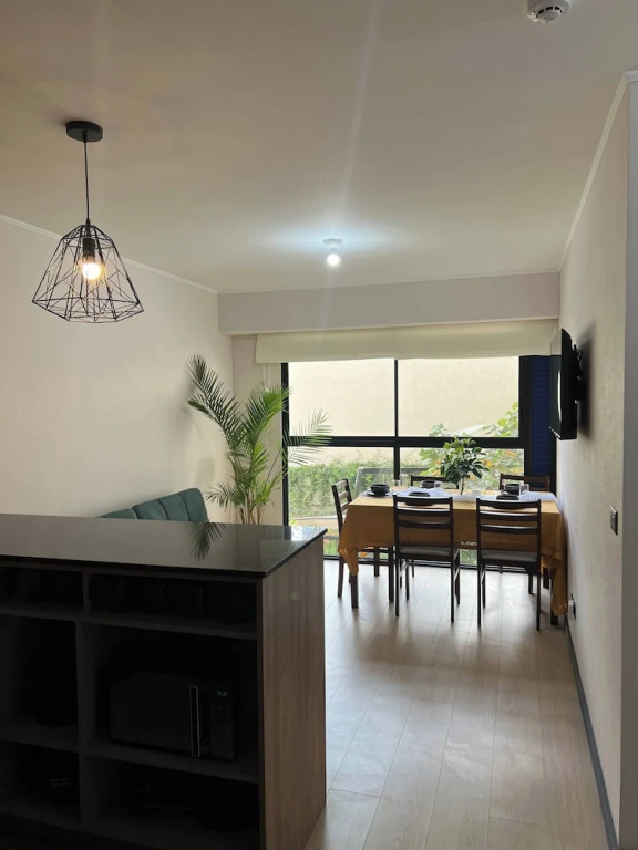 Modern Apartment for 9 San Isidro