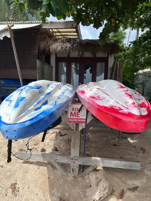 Banig Beach Resort El Nido