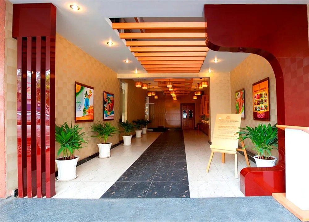 Saigon Royal Hotel CMT8
