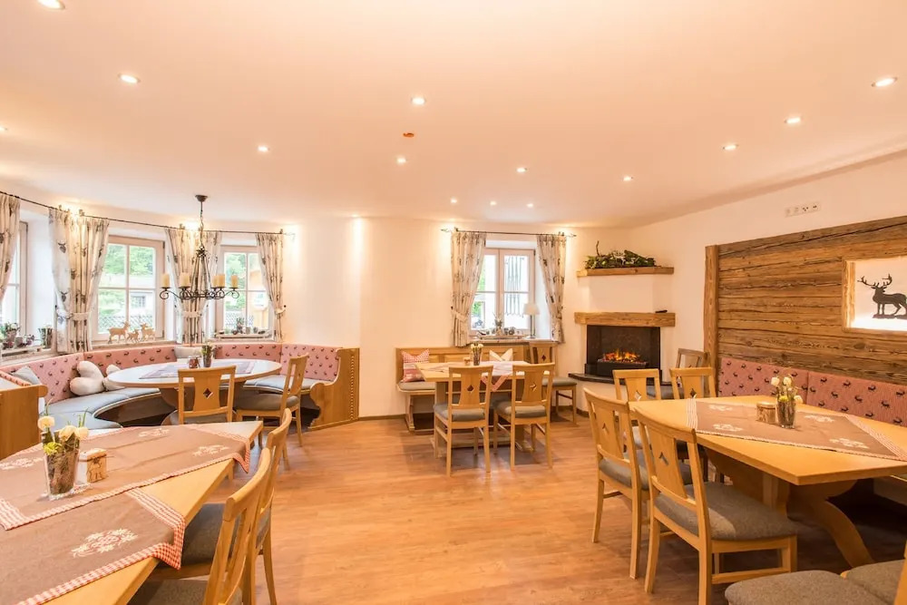 Hotel Alpspitz B&B