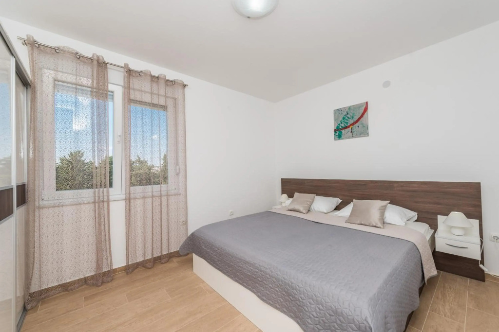 Villa Star 1 luxury apartment with a pool