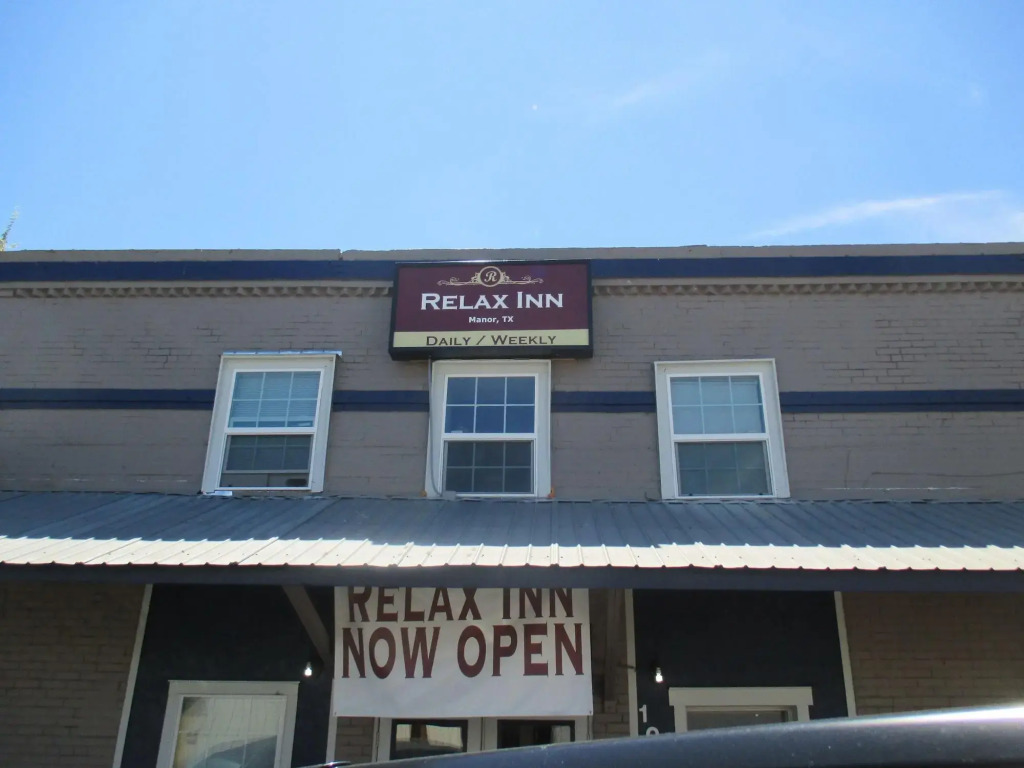 Relax Inn