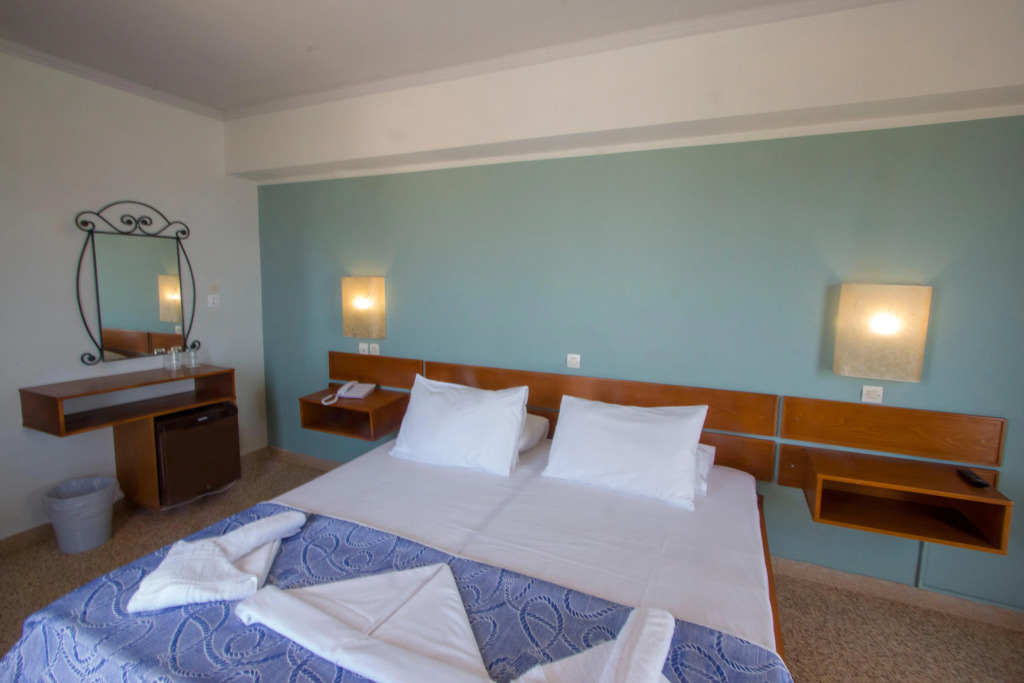 Hotel Limenari