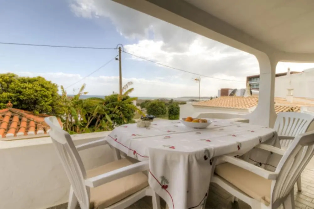 Villa - 2 Bedrooms with WiFi and Sea views - 107983