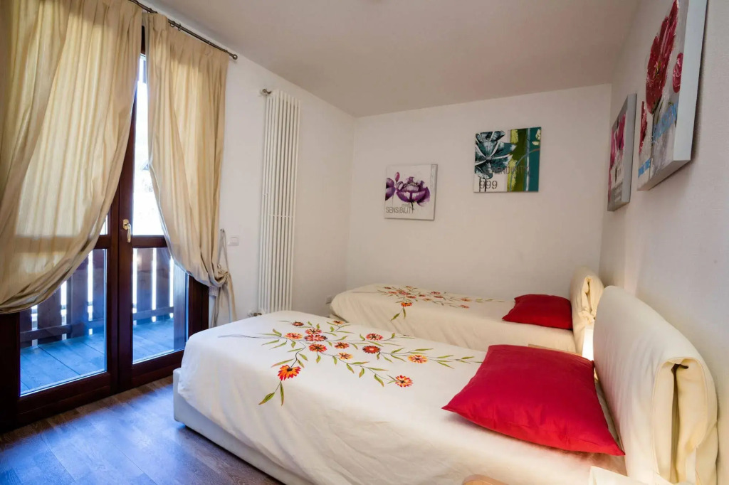 Residence Rta La Rosa delle Dolomiti