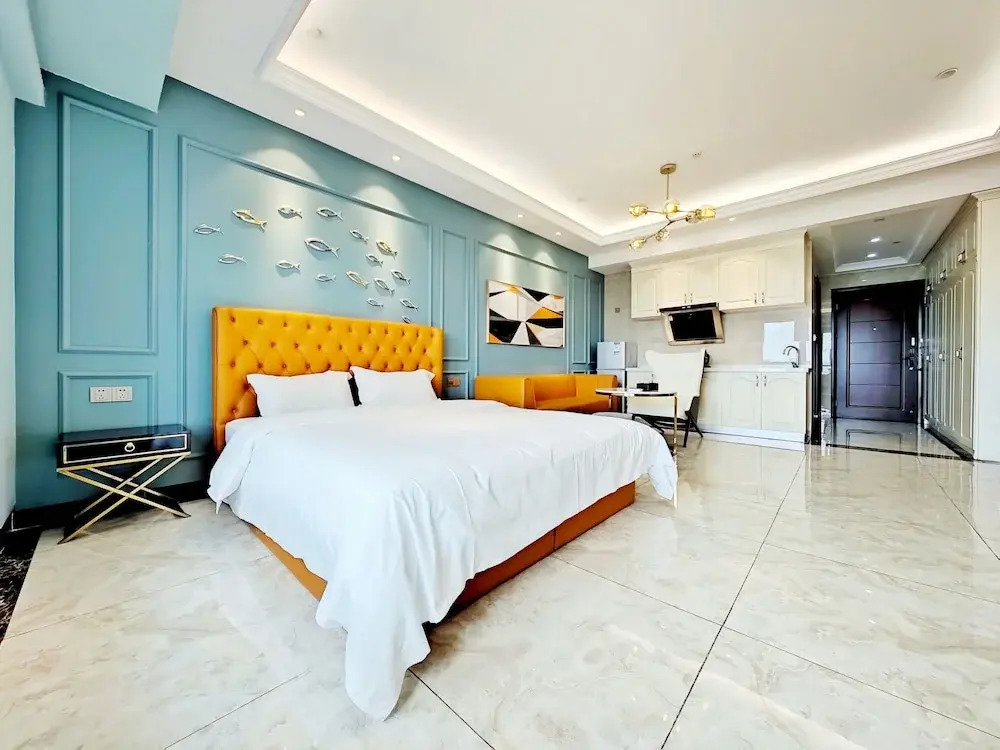 ROOMME Hotel Guangzhou Changlong South Village Wanbo CBD