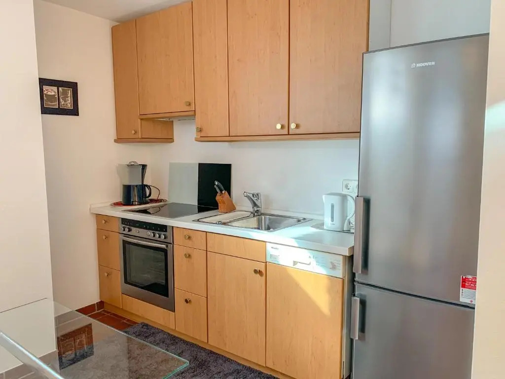 Tolstov Aparments - 1 und 2 Zimmer Wohnungen - 20 Min Messe DUS