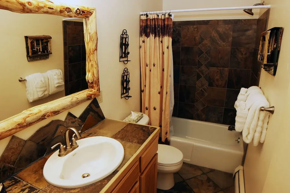 Fawn Valley Inn: 271