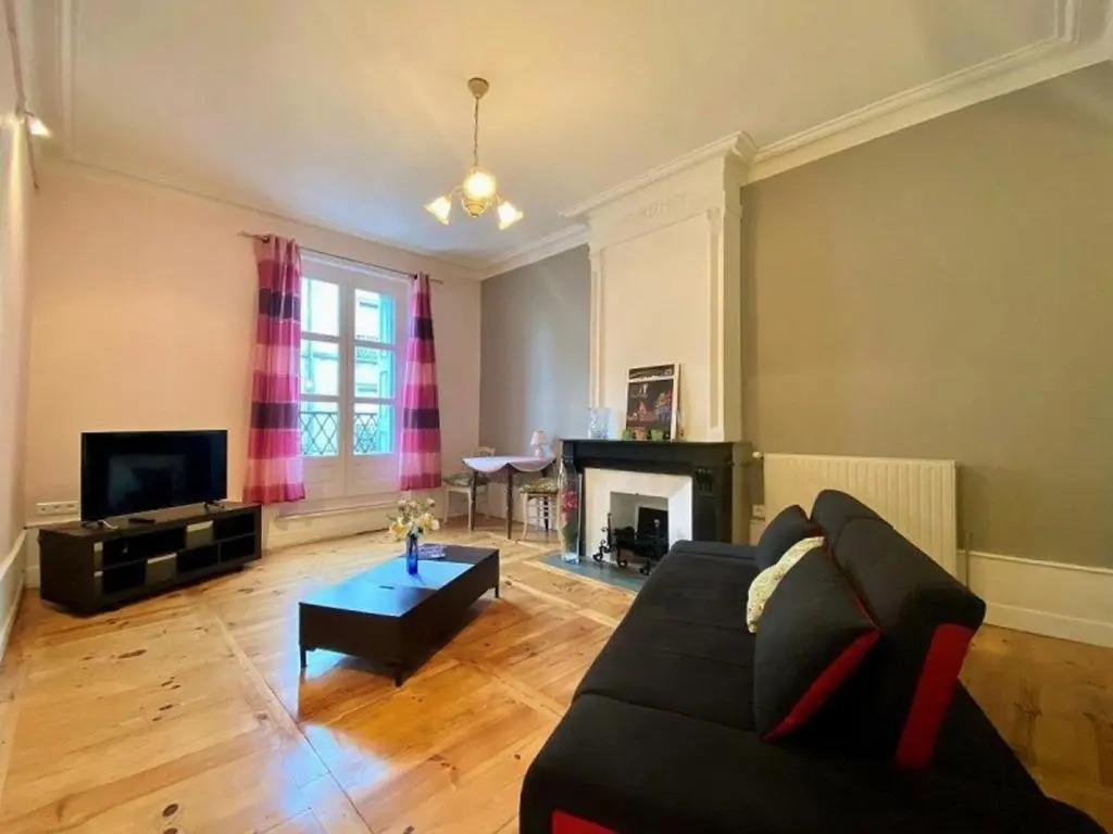 Appartement Le Puy-en-Velay, 3 pièces, 6 personnes - FR-1-582-6