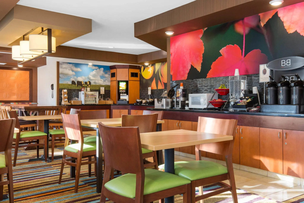 AmericInn by Wyndham St Cloud MN Shopping Area