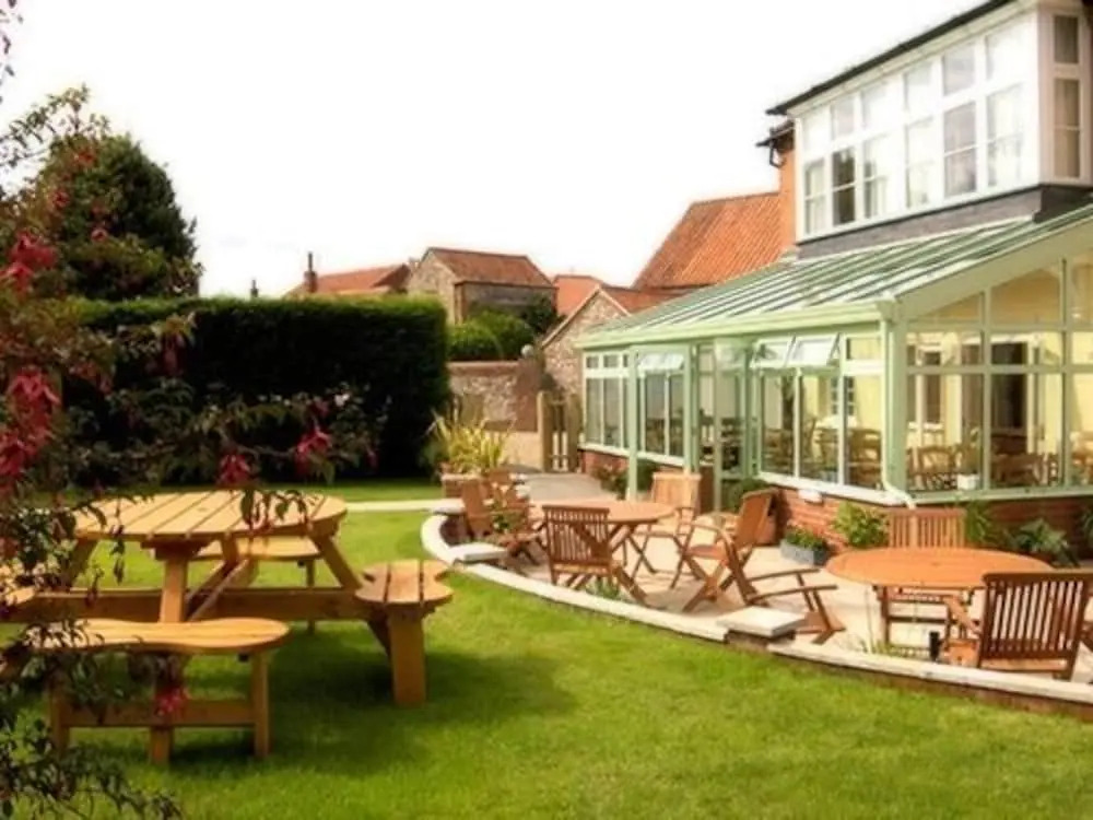 The Lawns Hotel