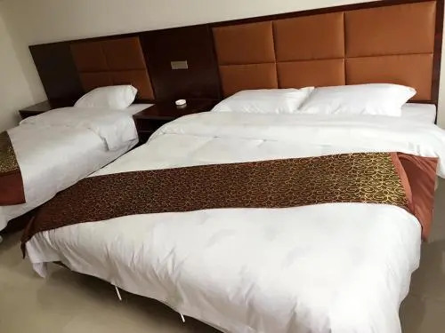 Tai Bai Mountain 24H Guest House