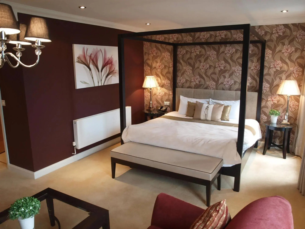 The Parkview Hotel