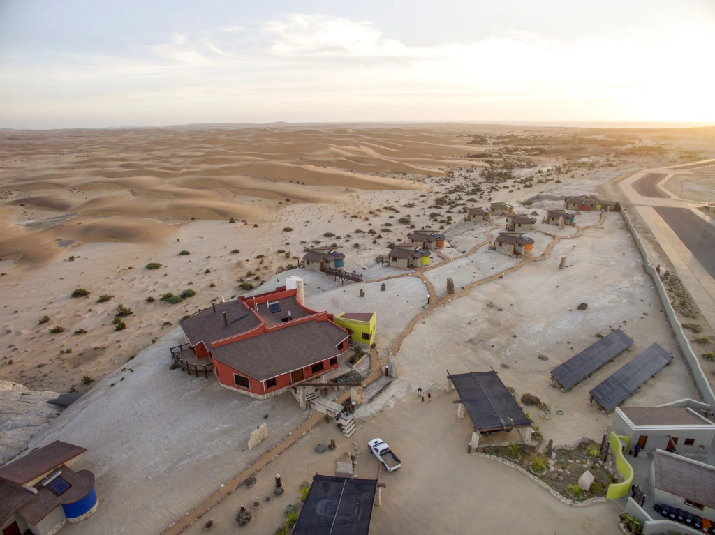Desert Breeze Lodge