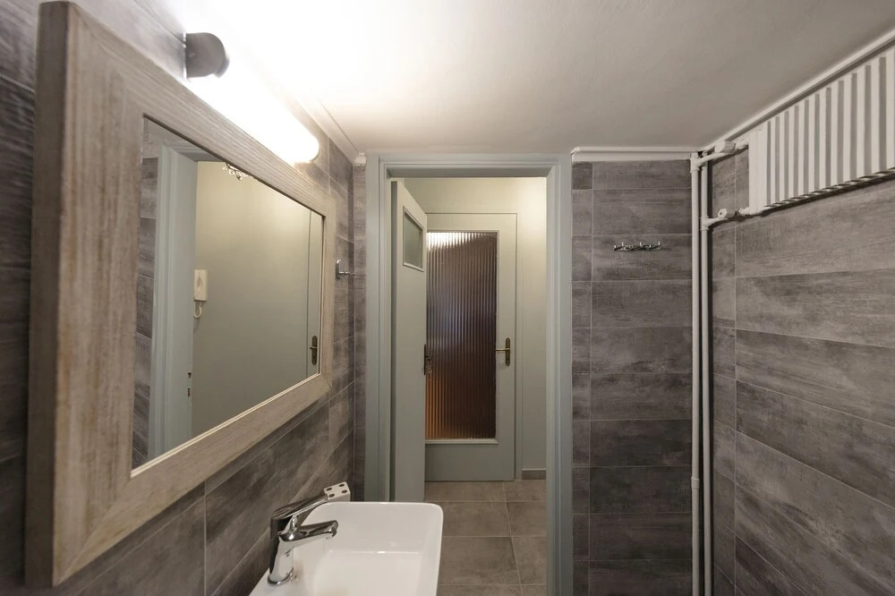 3 Bedroom Apt near Acropolis Museum by VillaRentals
