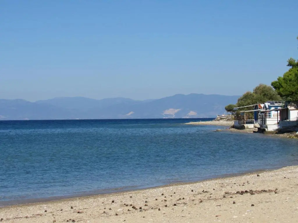 Nekis Apartments