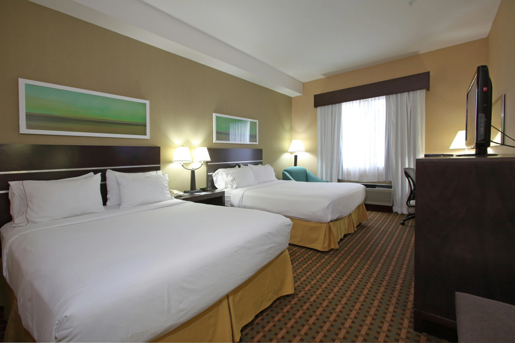 Holiday Inn Express Hotel & Suites Vernon by IHG