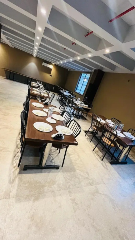 Hotel Elegant inn- Ichhapore