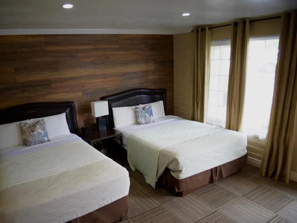 Inn By the Bay Monterey