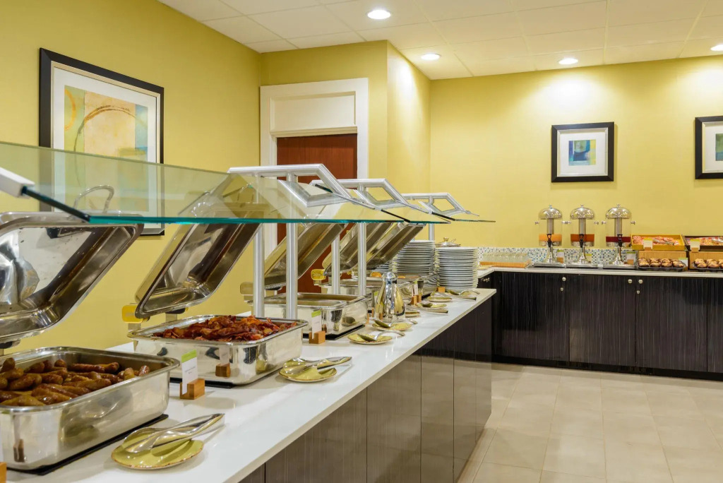 DoubleTree by Hilton Richmond - Midlothian
