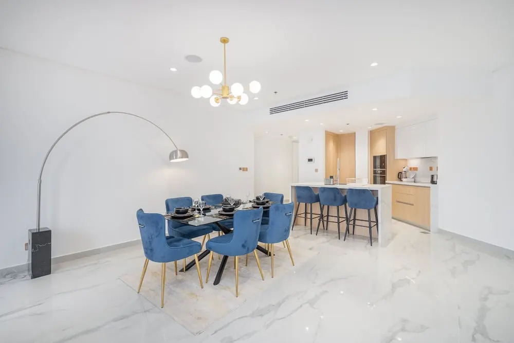 2 Bedroom With Beautiful Full Palm Waters Views