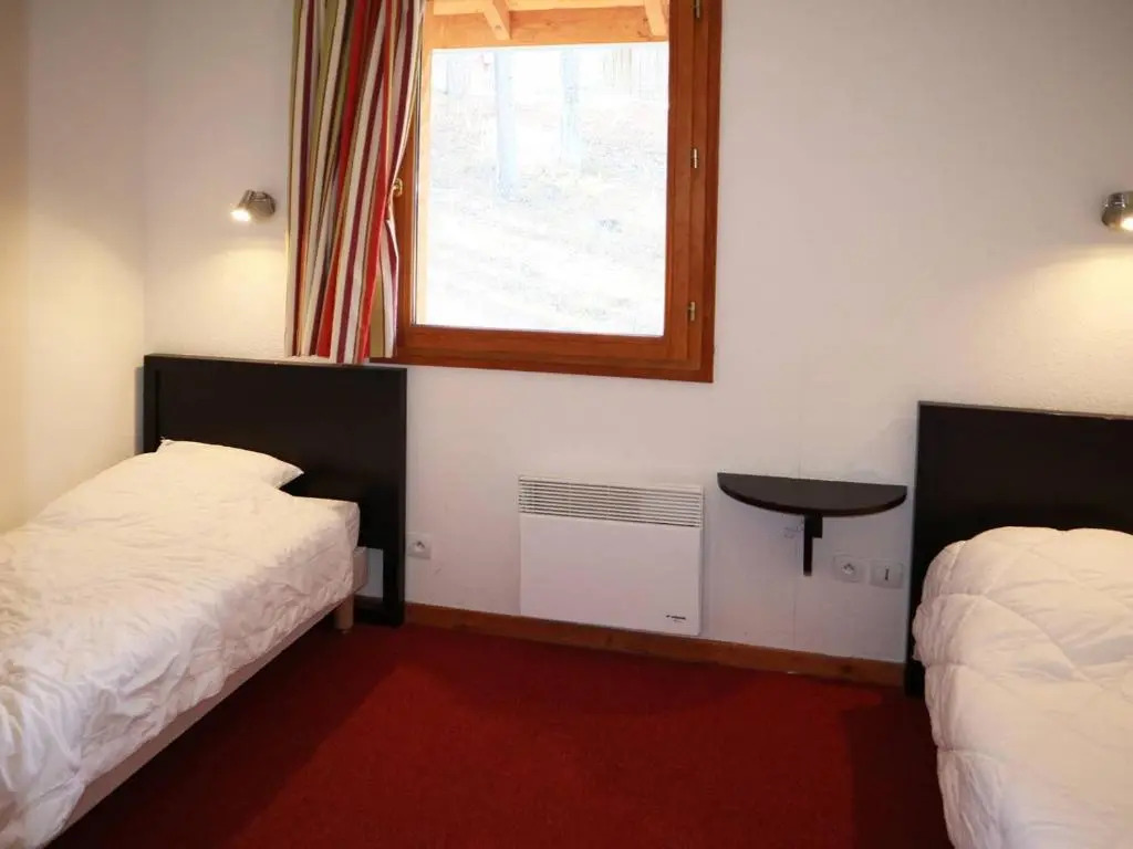 Chalet Les Orres, 3 pièces, 6 personnes - FR-1-322-58
