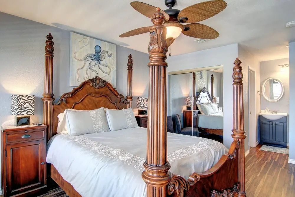 Third Floor Seabatical Condo in Mustang Island by Redawning