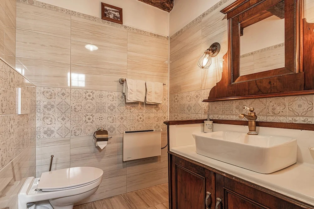 Istrian Stone House With Hot Tub