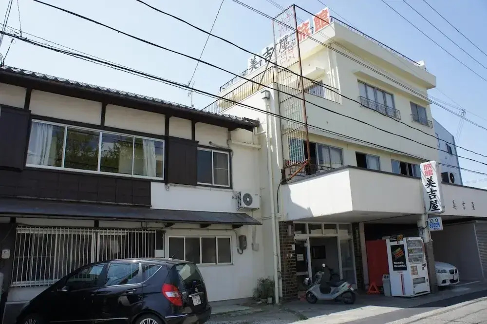 Miyoshiya Ryokan