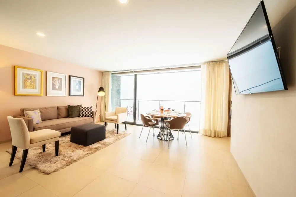 NEW Equipped Condo w GYM Roof