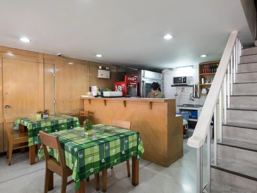 Muangphol Mansion