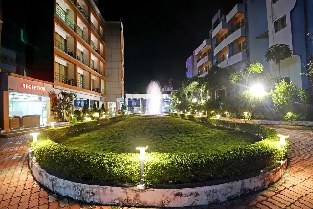 Hotel Rajmahal