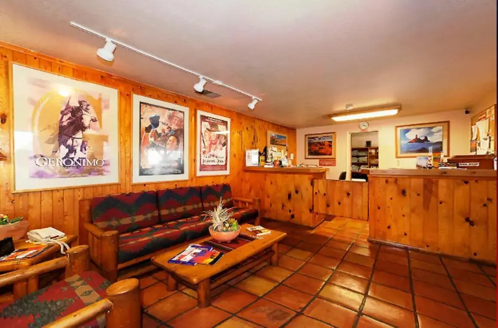 Red Stone Inn