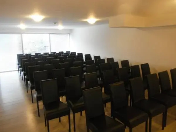 Garni Hotel Dash