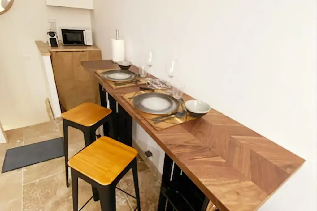 Bright 35 M Ideal For 2 In The City Center
