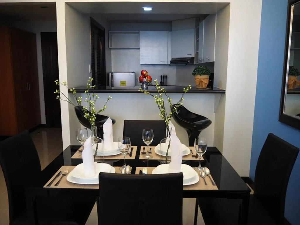 Suites de Marina Manila