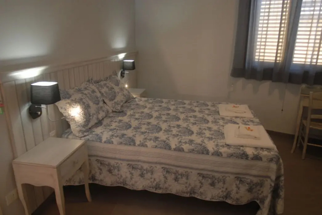 Bed & Breakfasts Conte Perollo