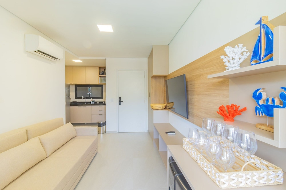 Cais Eco #107 - Flatt With Balcony by Carpediem